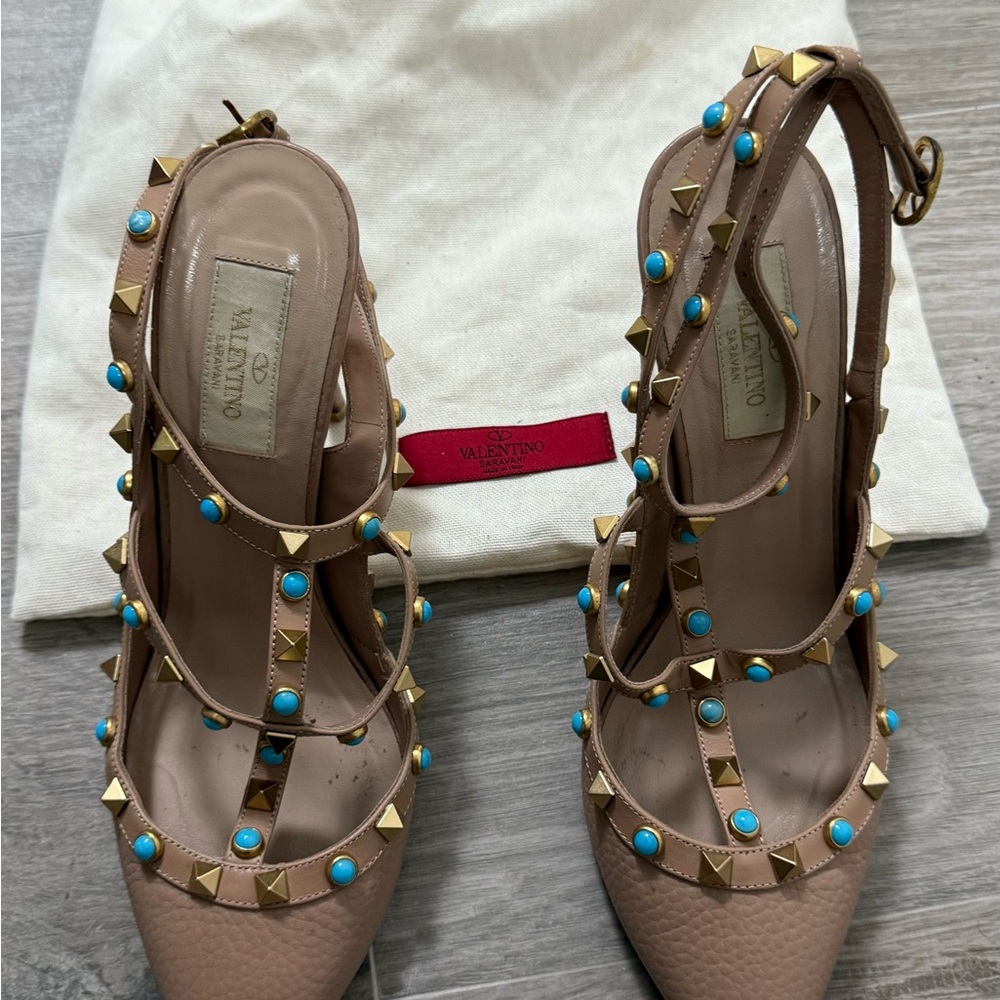 Valentino Women's Beige Rockstud Sandals